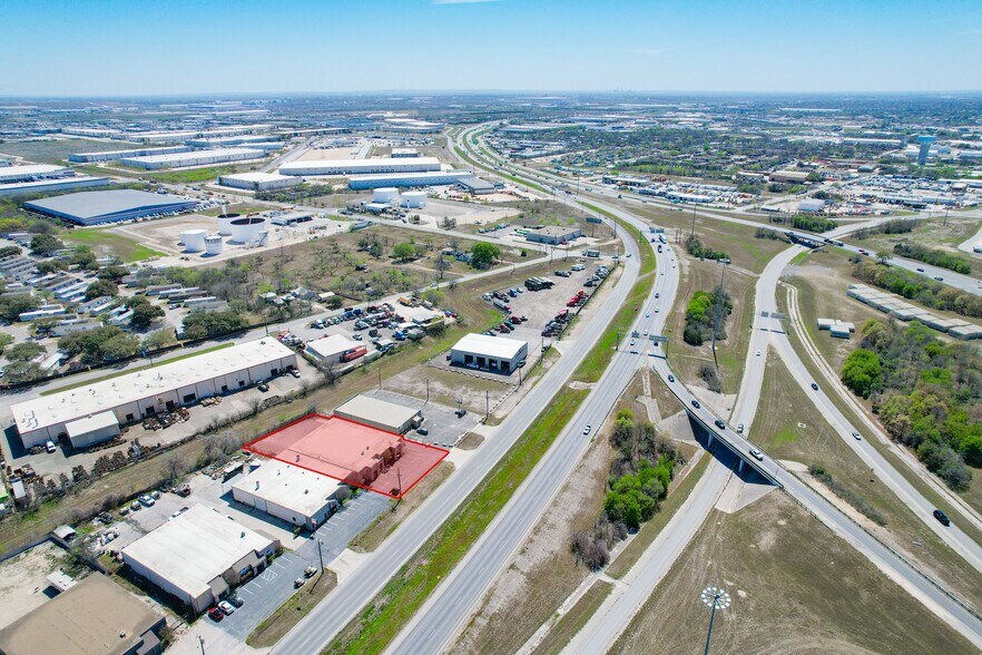 More Photos Of 7316 NE Loop 410, San Antonio Industrial For Lease