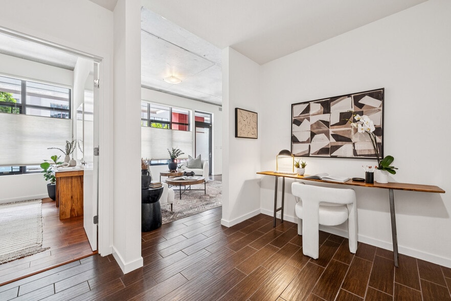 More Photos Of 288 3rd St, Oakland Apartments For Sale