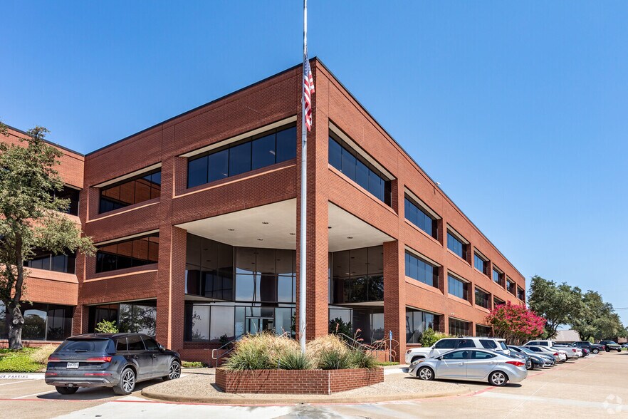 Primary Photo Of 2121 Midway Rd, Carrollton Office For Lease