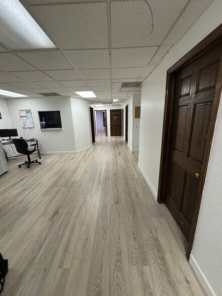 More Photos Of 6209 W Commercial Blvd, Tamarac Office For Lease