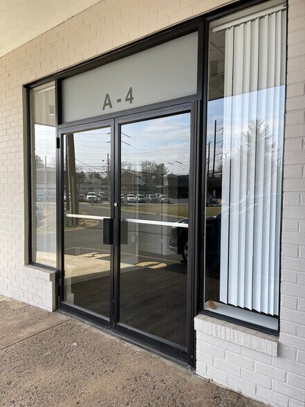 More Photos Of 50 S Penn St, Hatboro Office Residential For Lease