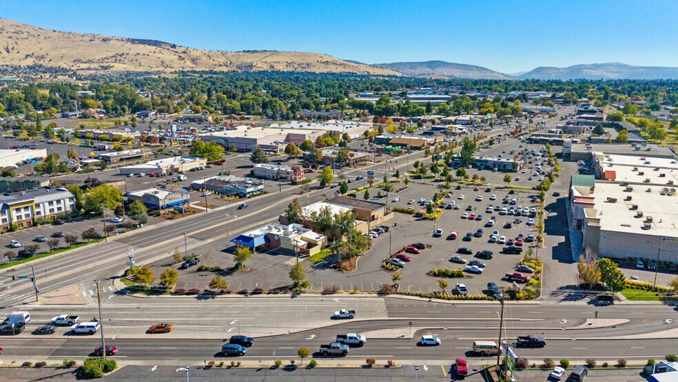 More Photos Of 2730 S 6th St, Klamath Falls Auto Repair For Sale