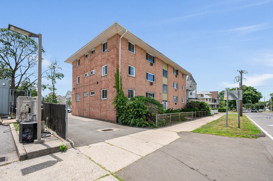 More Photos Of 1795 North Ave, Bridgeport Multifamily For Sale