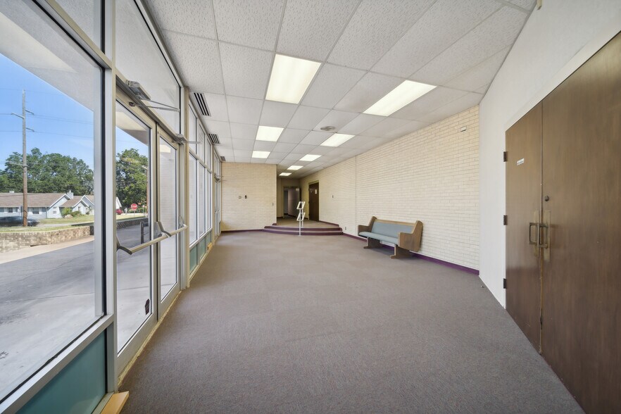 More Photos Of 1203 S Columbia Ave, Tulsa Religious Facility For Sale