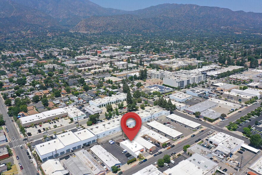 More Photos Of 227 W Maple Ave, Monrovia Manufacturing For Lease