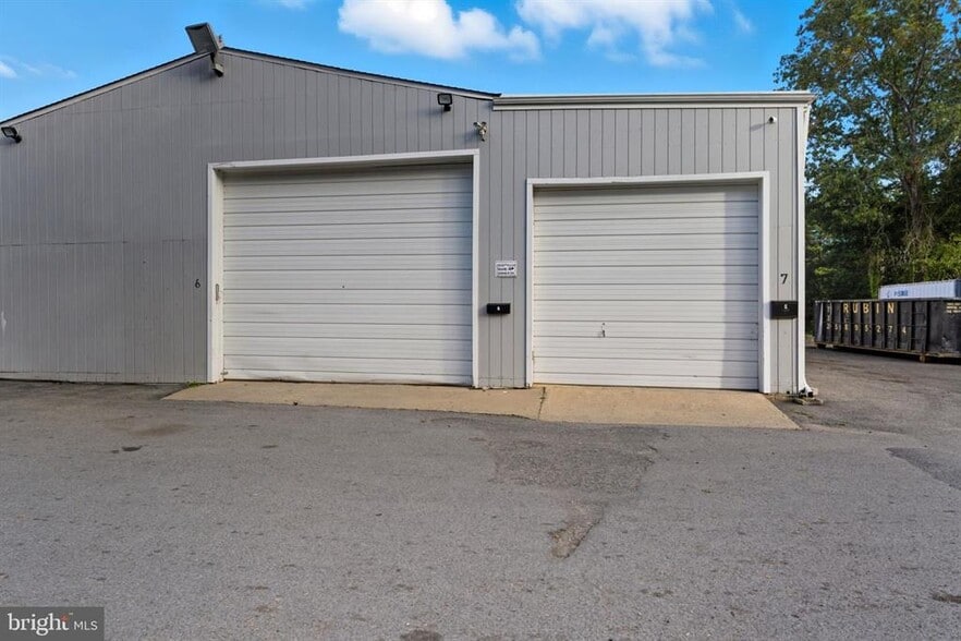 More Photos Of 534 Whitesville Rd, Jackson Service For Lease