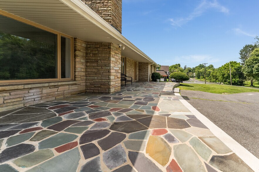 More Photos Of 2431 Route 57 East, Washington Office Residential For Sale