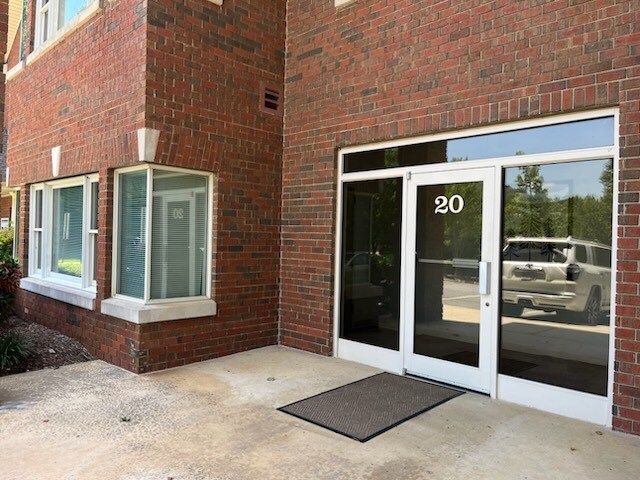 More Photos Of 2 Walden Ridge Dr, Asheville Medical For Lease