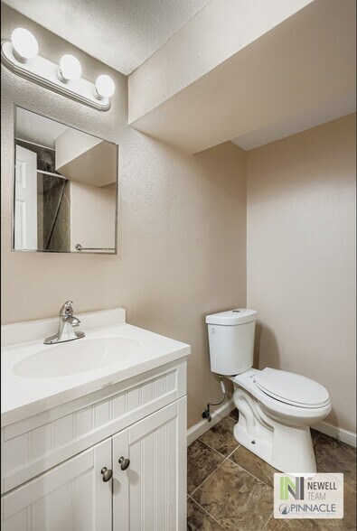 More Photos Of 10210-10230 W 26th Ave, Lakewood Apartments For Sale