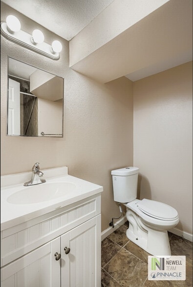 More Photos Of 10210-10230 W 26th Ave, Lakewood Apartments For Sale