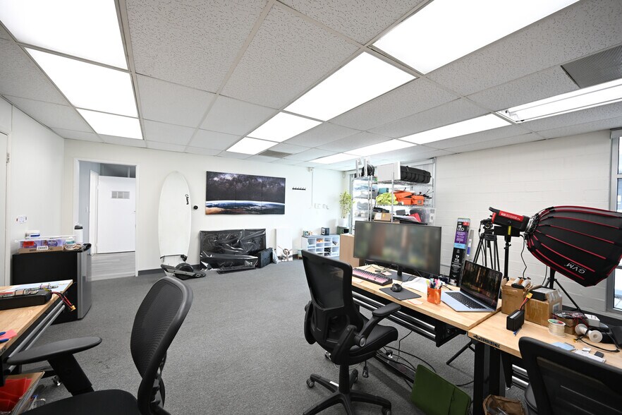 More Photos Of 145 Sheldon St, El Segundo Manufacturing For Lease