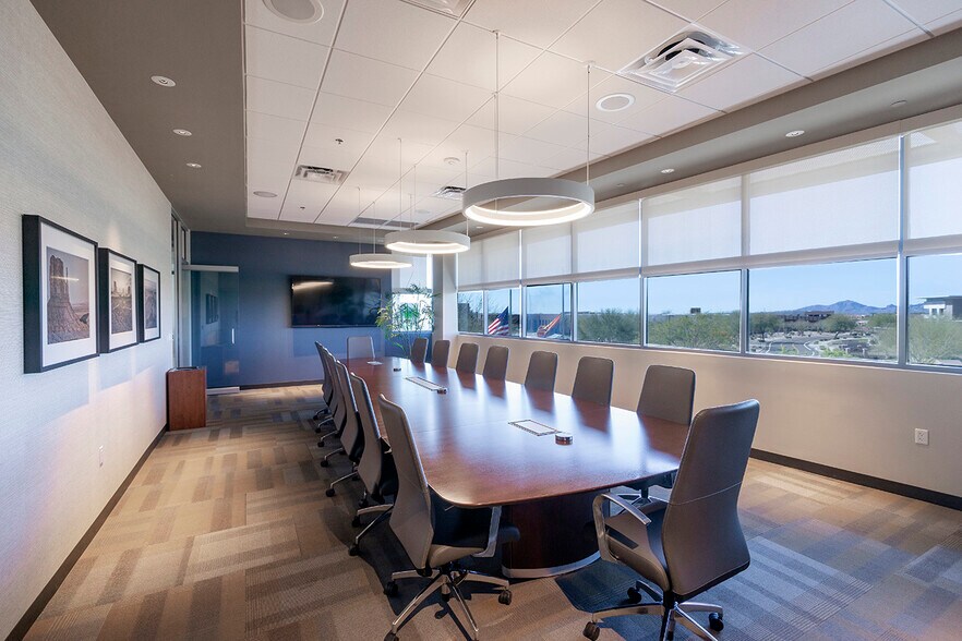 More Photos Of 8600 E Anderson Dr, Scottsdale Office For Lease