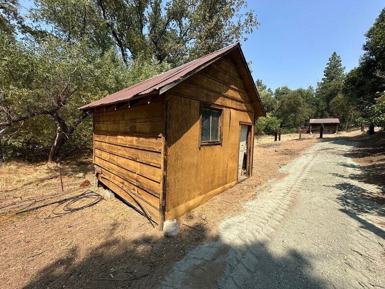 More Photos Of 57675 Road 225, North Fork Land For Sale