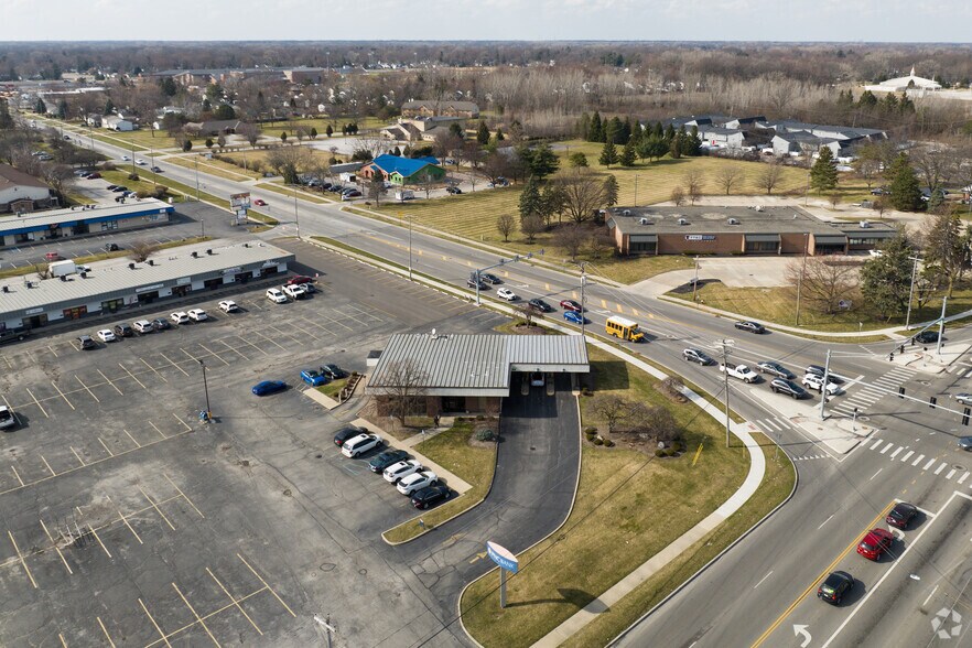 More Photos Of 5203 Hill Ave, Toledo Bank For Sale