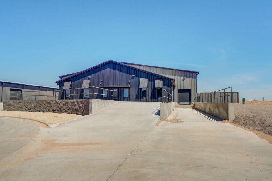 More Photos Of 3913 County Road 1350, Lubbock Industrial For Sale