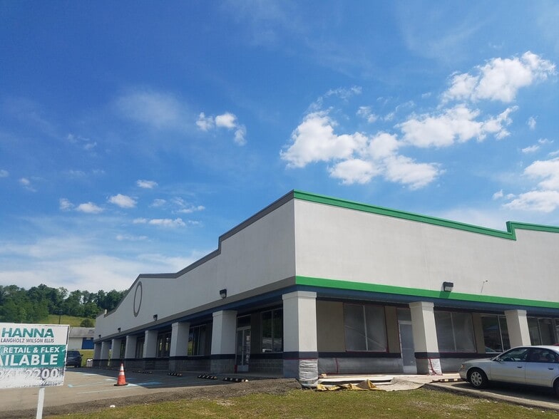 More Photos Of 25-55 Gosai Dr, Bentleyville Freestanding For Lease