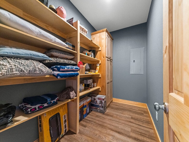 More Photos Of 156 Serenity Loop loop, Glenwood Hospitality For Sale