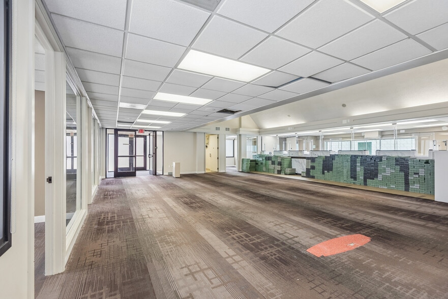 More Photos Of 9630 S Tryon St, Charlotte Bank For Sale