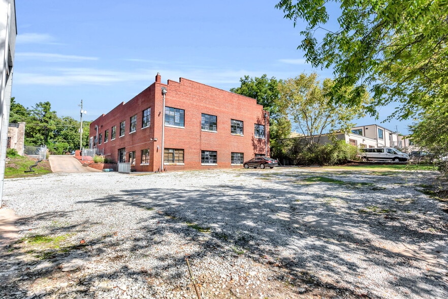 More Photos Of 12461 Veterans Memorial Hwy, Douglasville Loft Creative Space For Lease