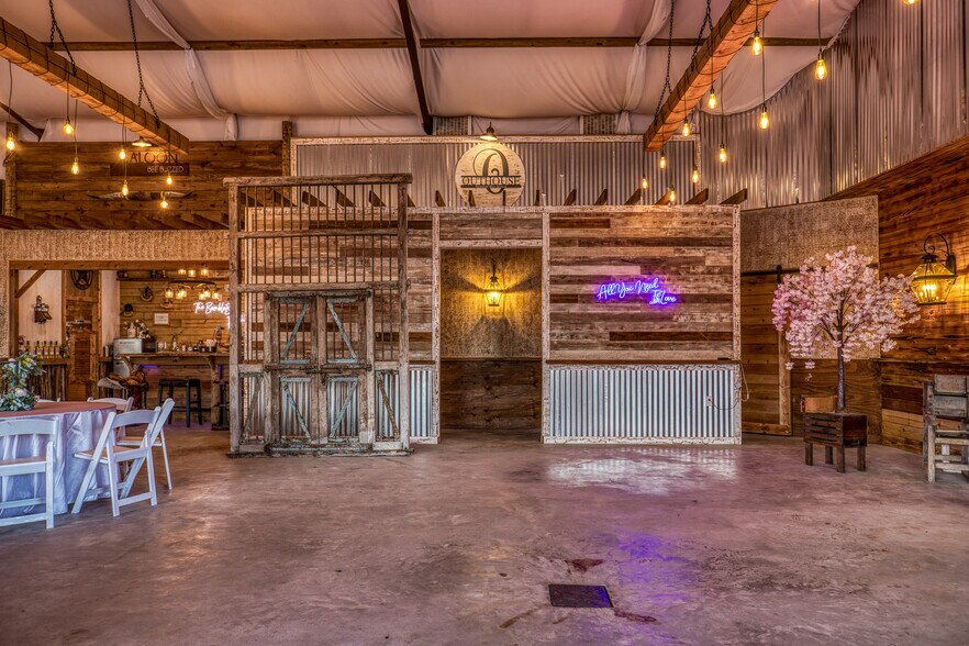 More Photos Of 23192 Murrell Rd, Hockley Lodge Meeting Hall For Sale