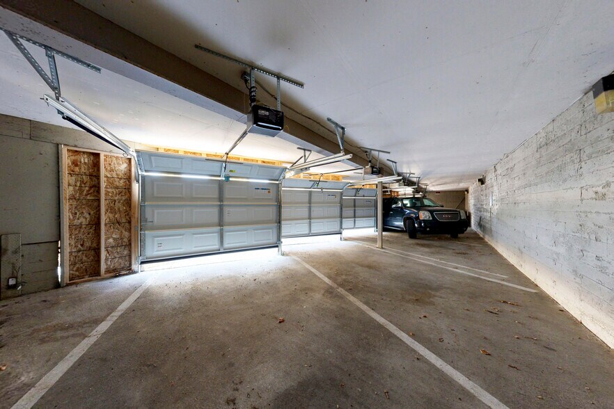More Photos Of 502 Custer Way SE, Olympia Warehouse For Sale