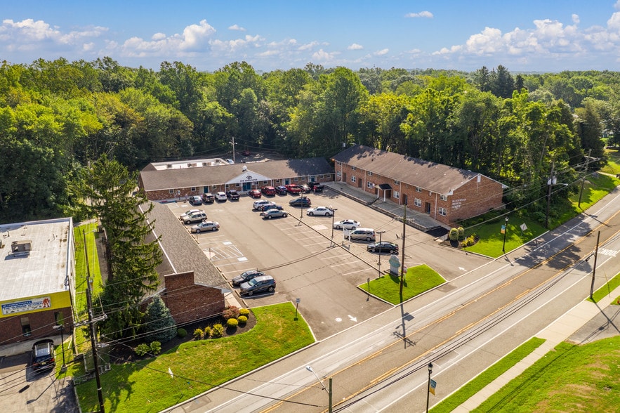 More Photos Of 141 S Black Horse Pike, Blackwood Medical For Lease