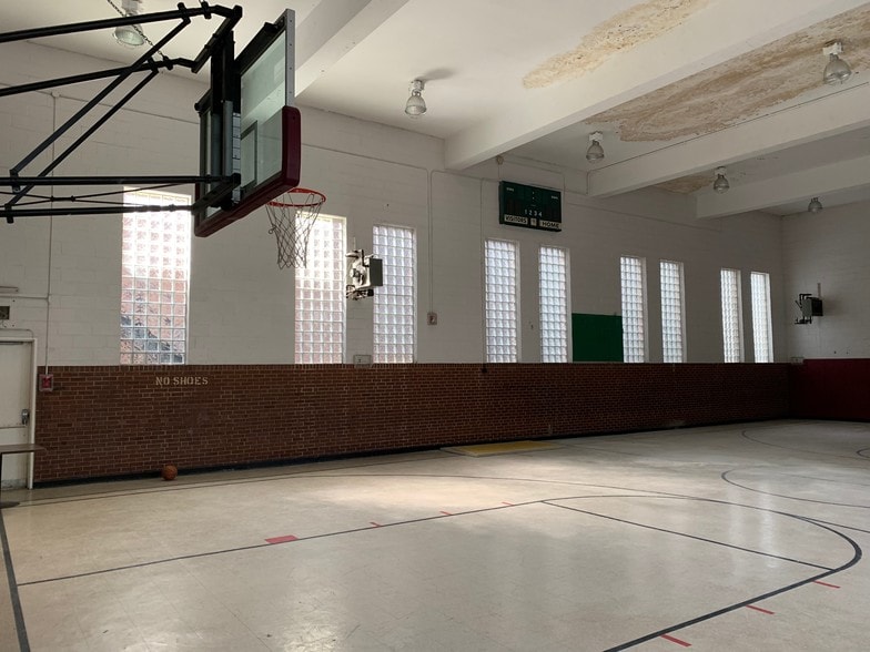 More Photos Of 1916-1938 E Allegheny Ave, Philadelphia Religious Facility For Sale