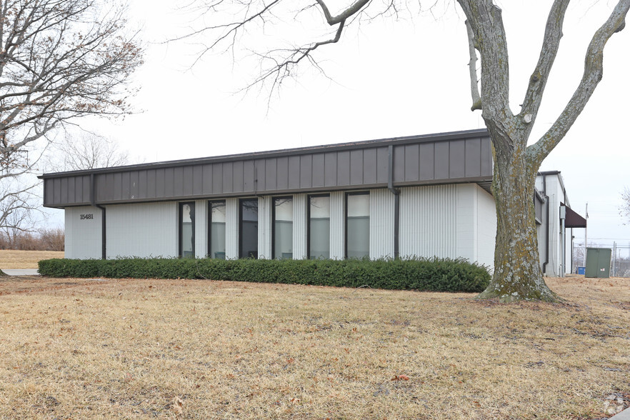 Primary Photo Of 15481 W 110th St, Lenexa Warehouse For Sale