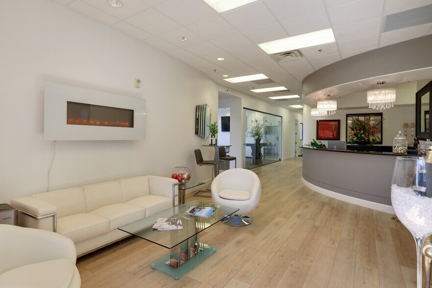 More Photos Of 2904 W Horizon Ridge Pky, Henderson Medical For Lease