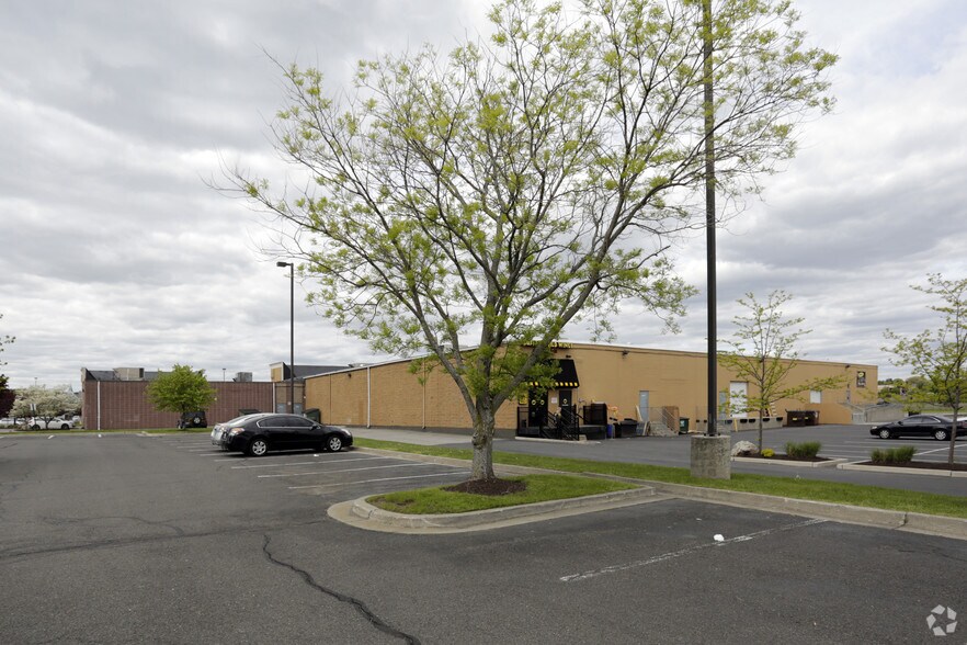 More Photos Of 20-30 Backus Ave, Danbury General Retail For Lease