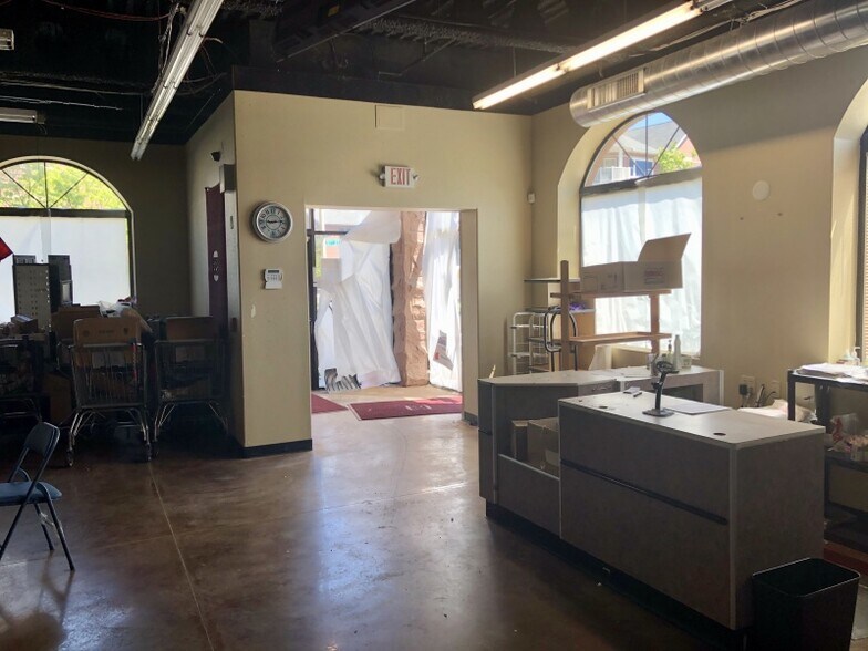 More Photos Of 5710 4th Ave, Kenosha Apartments For Lease
