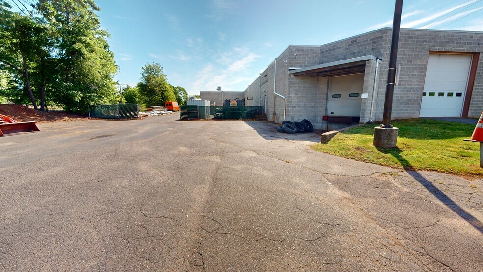 More Photos Of 1395 Tolland Tpke, Manchester Manufacturing For Lease
