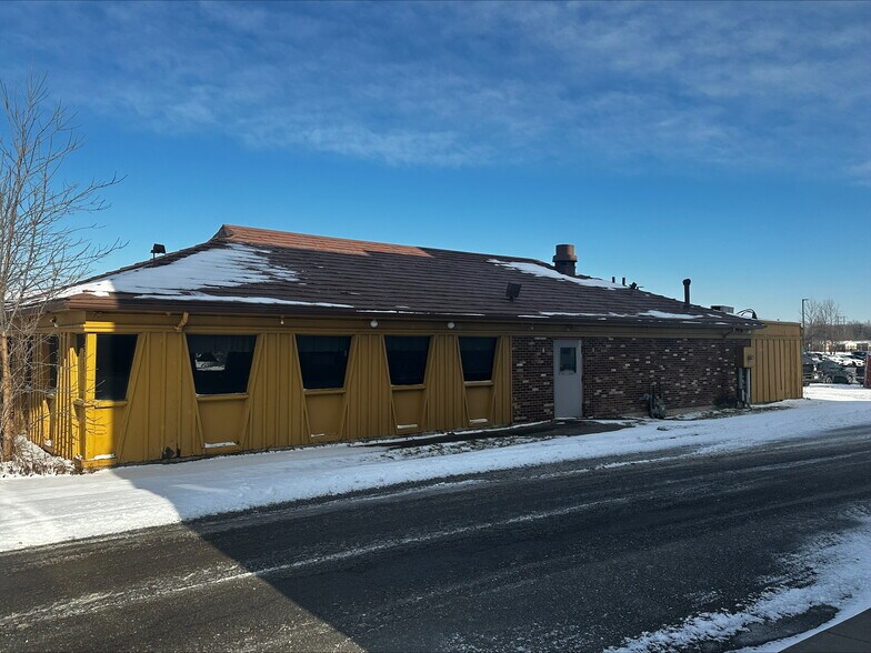Primary Photo Of 3110 Winton Rd S, Rochester Service For Sale