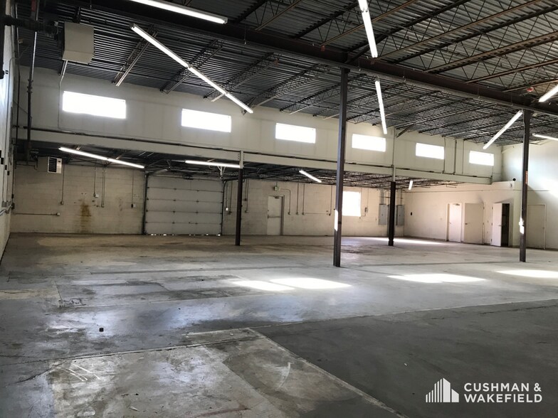 More Photos Of 4200 Madison St, Denver Warehouse For Lease