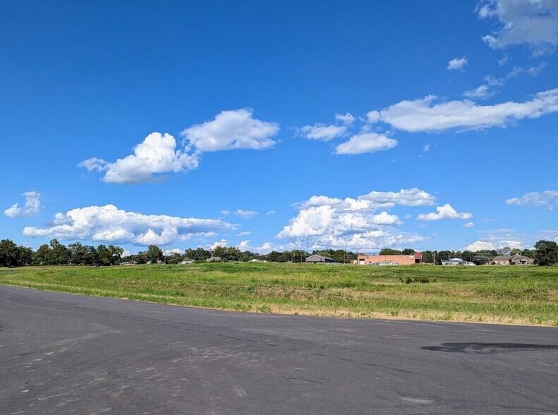 Primary Photo Of 11800 Molly Pitcher Hwy, Greencastle Land For Sale