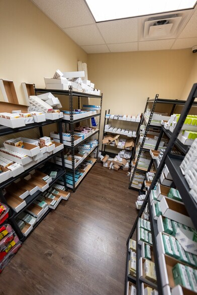 More Photos Of 1900 Golden Springs Rd, Anniston Lodge Meeting Hall For Sale