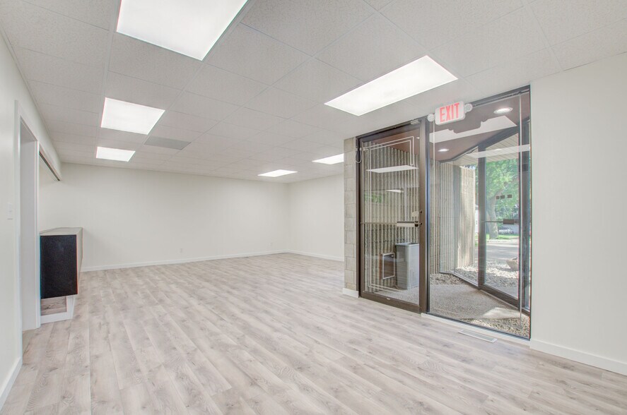 More Photos Of 1010 Burr St, Jackson Medical For Sale