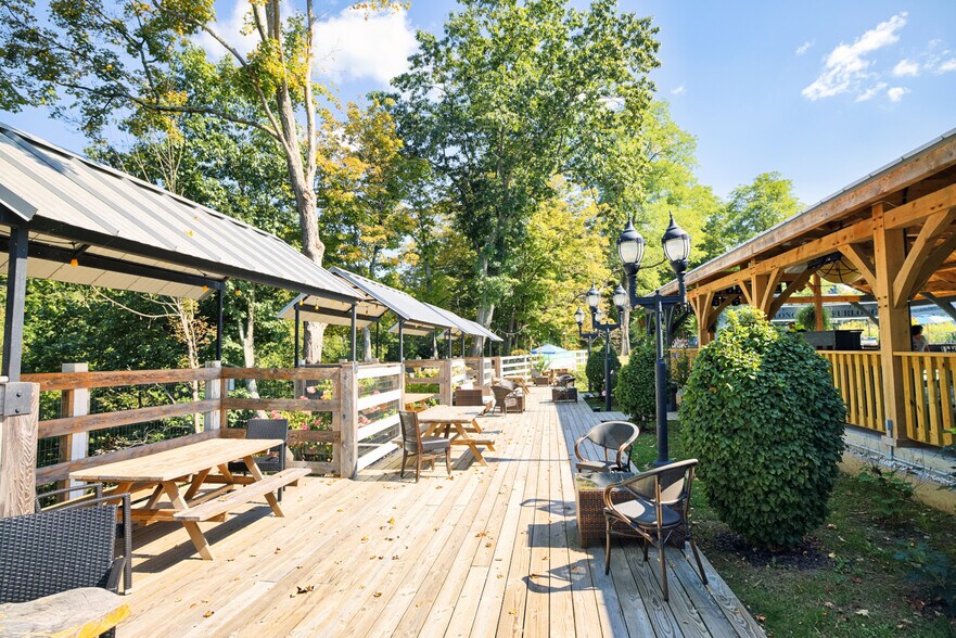 More Photos Of 2478 NY-145, East Durham Bar For Sale