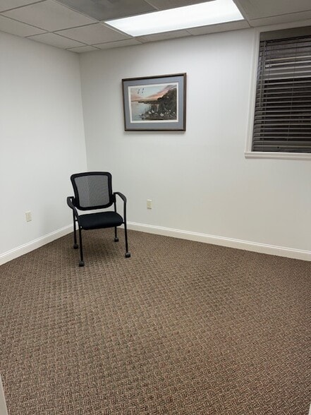 More Photos Of 1300-1325 23rd St S, Fargo Medical For Lease