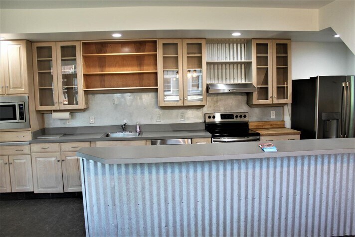 More Photos Of 396 Probasco St, Cincinnati Apartments For Sale