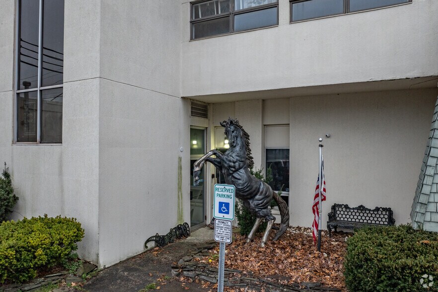 More Photos Of 371 Essex Rd, Tinton Falls Warehouse For Sale