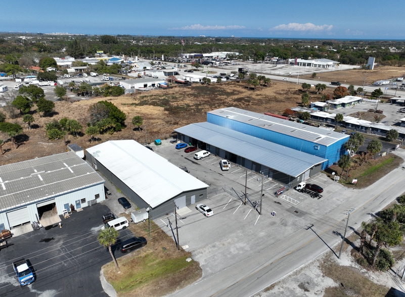 Primary Photo Of 408-412 Farmers Market Rd, Fort Pierce Warehouse For Lease