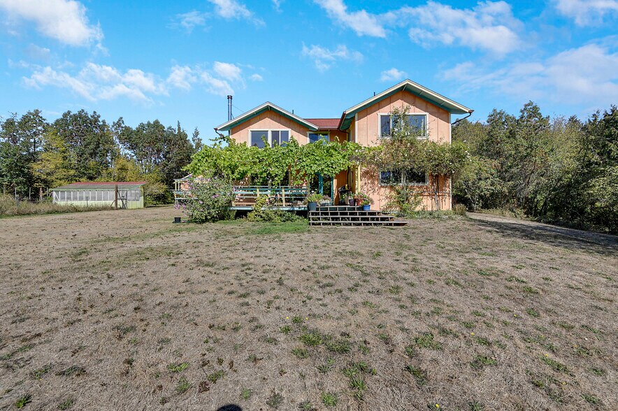 More Photos Of 1673 Woodland Dr, Port Townsend Winery Vineyard For Sale