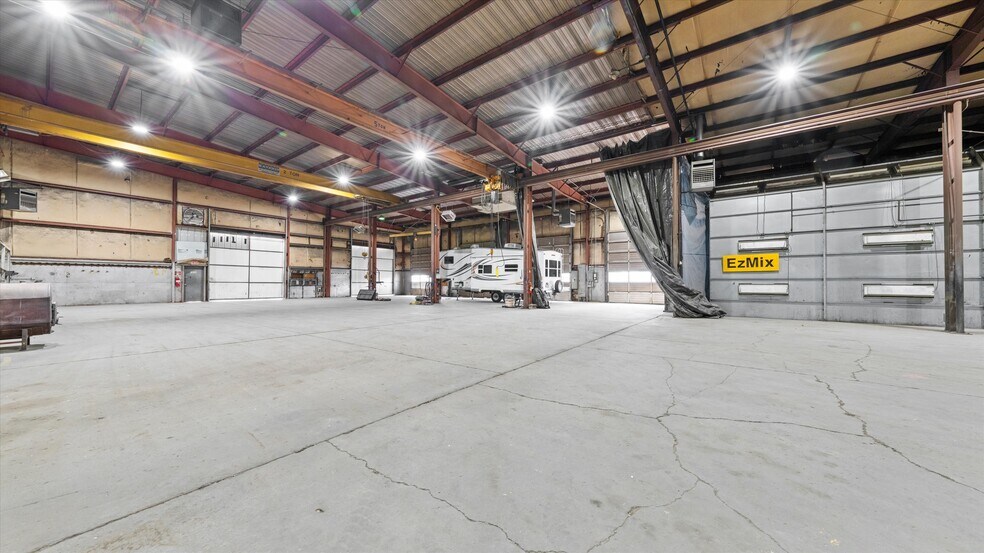 More Photos Of 1722 Morgan Rd, Sunnyside Warehouse For Sale