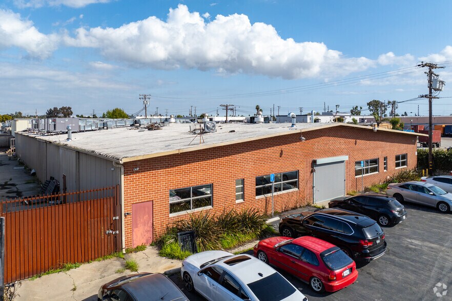 More Photos Of 18020 S Broadway, Gardena Warehouse For Sale