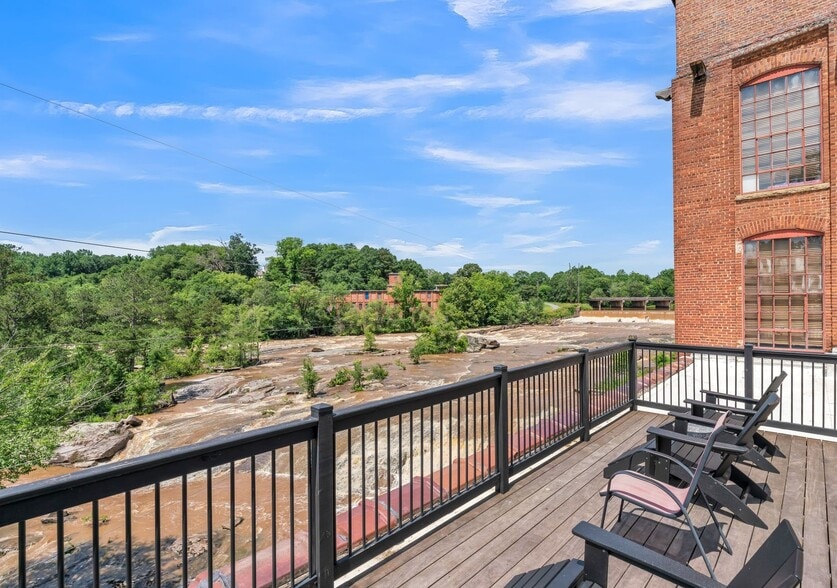 More Photos Of 2100 Main St, Porterdale Apartments For Lease