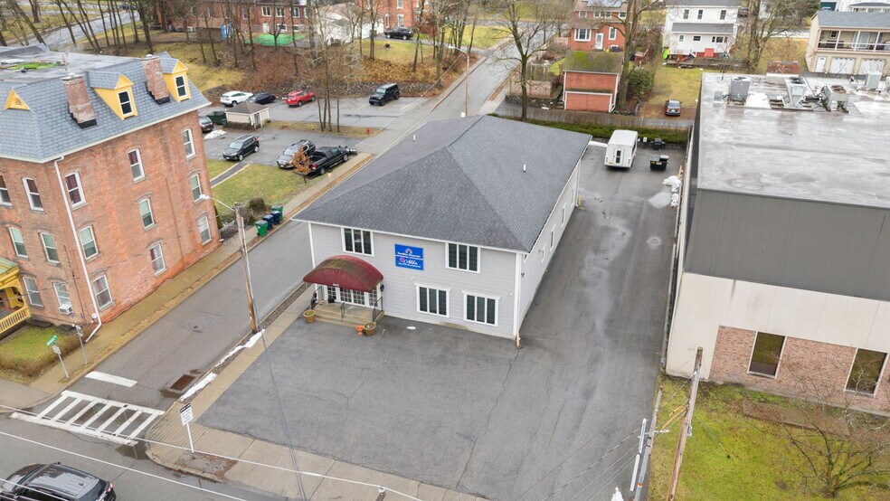 More Photos Of 2622 South Ave, Wappingers Falls Office For Sale