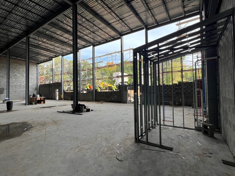 More Photos Of 131 Fairfield Rd, Fairfield Distribution For Lease