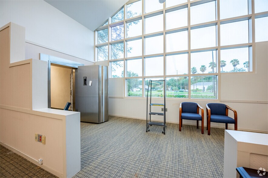 More Photos Of 15302 Amberly Dr, Tampa Bank For Lease