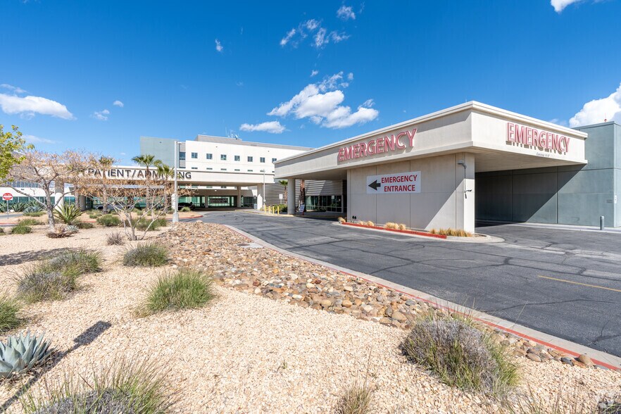 More Photos Of 38660 Medical Center Dr, Palmdale Medical For Lease